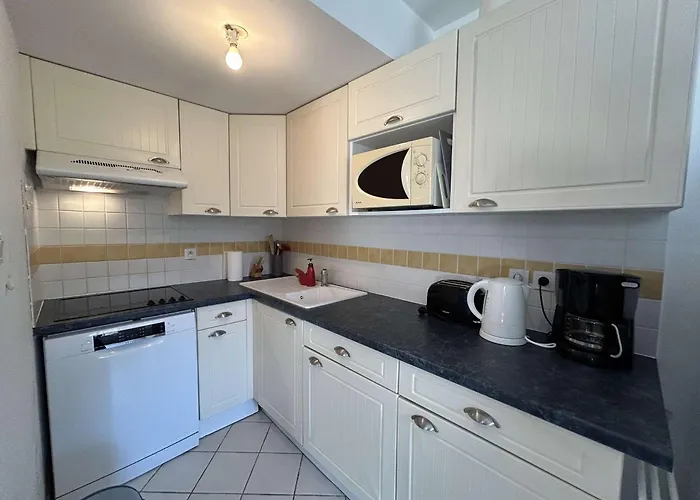 Pavillon Pres De L'ocean Avec Piscine Chauffee Securisee - Fr-1-224c-355 度假居 *